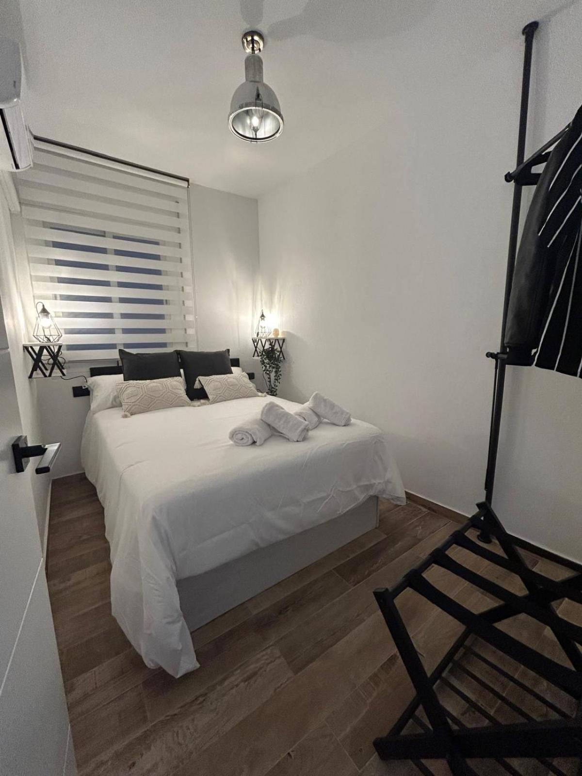 At Gongora 11 Con Parking Apartment Cordoba Exterior photo